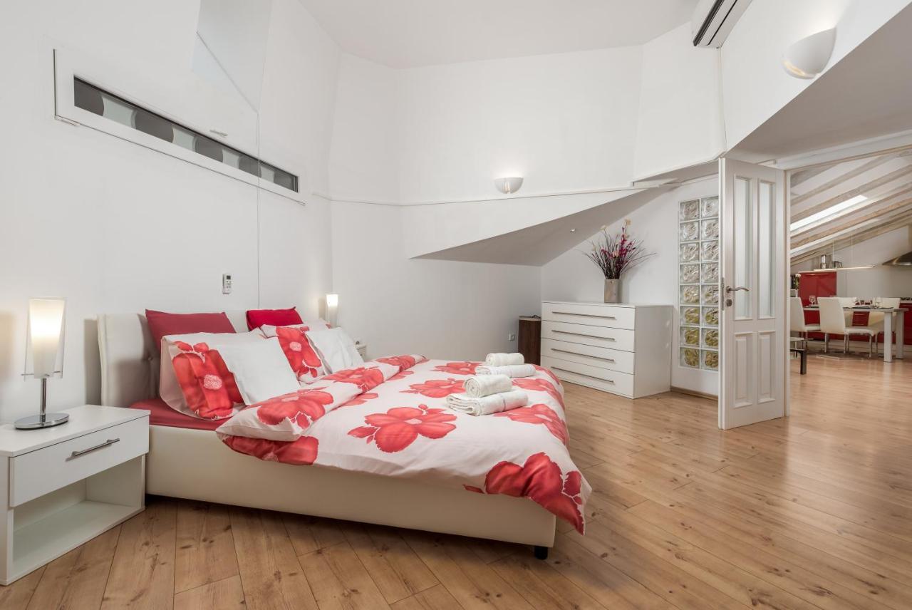 Sweet Nest Under The Dome Apartment Rijeka Exterior photo